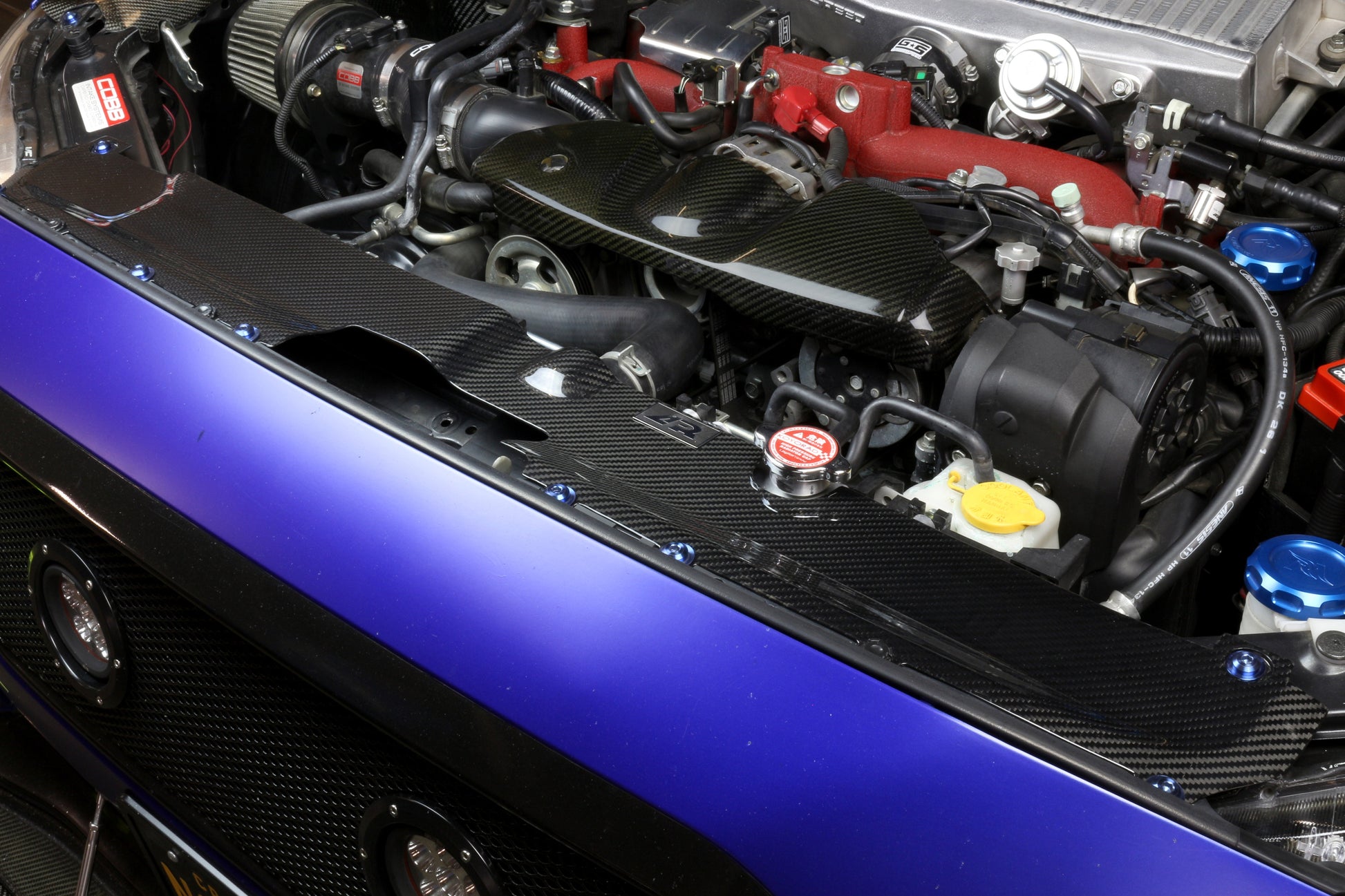 APR PERFORMANCE CARBON FIBRE RADIATOR COOLING SHROUD