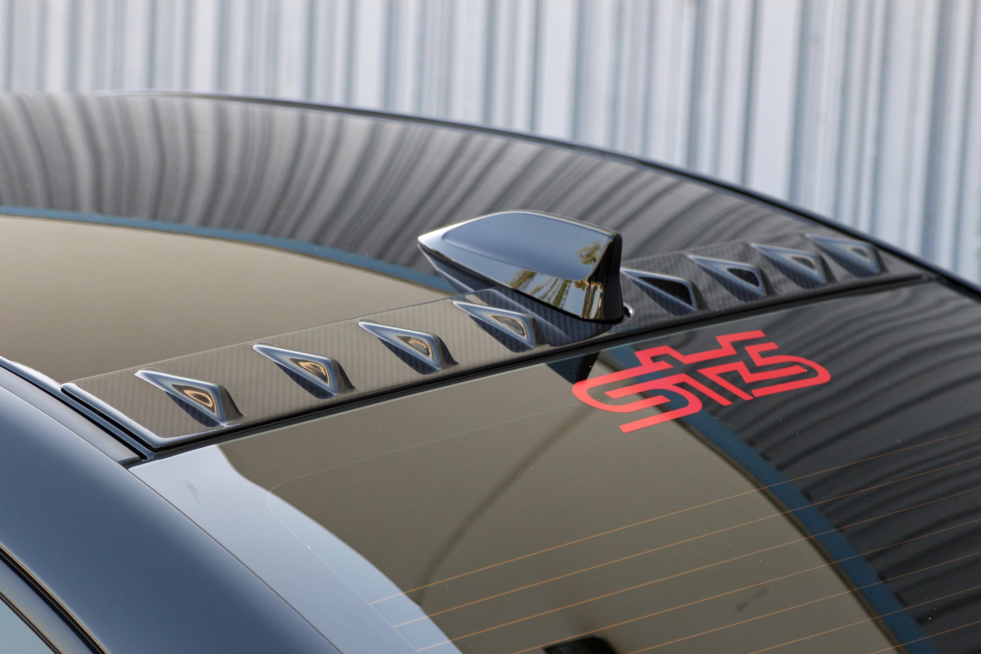 APR PERFORMANCE CARBON FIBRE VORTEX GENERATOR