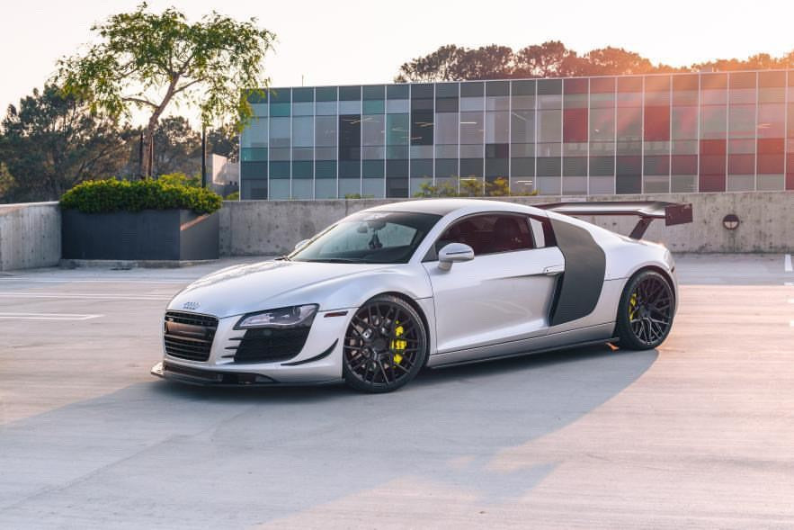 APR PERFORMANCE CARBON FIBRE GTC-500 ADJUSTABLE WING