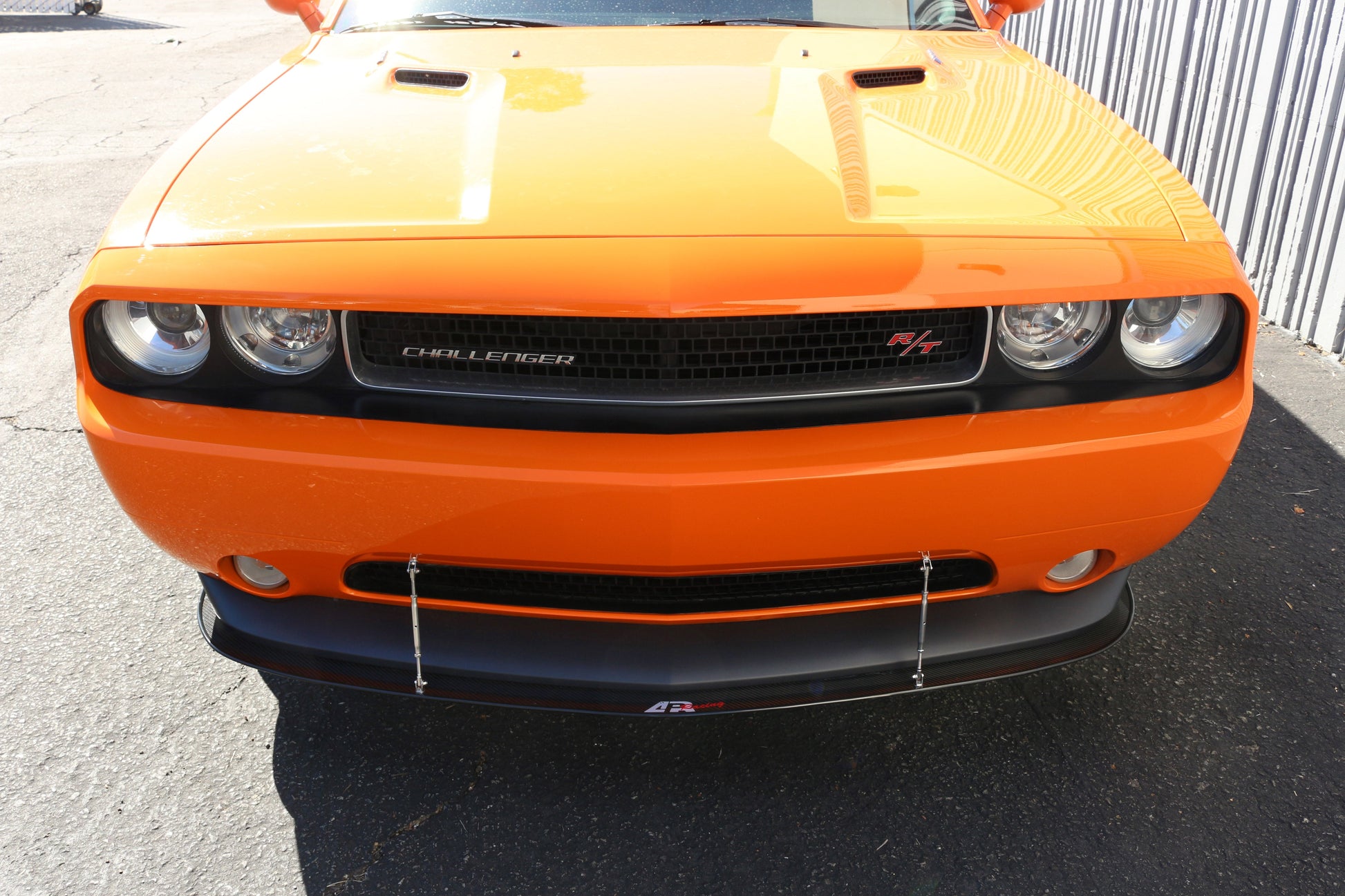 APR PERFORMANCE CARBON FIBRE FRONT WIND SPLITTER W/RODS