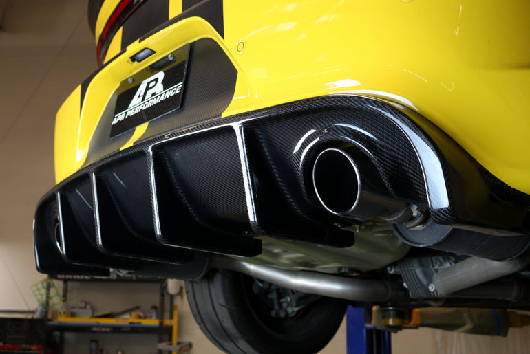 APR PERFORMANCE CARBON FIBRE REAR DIFFUSER