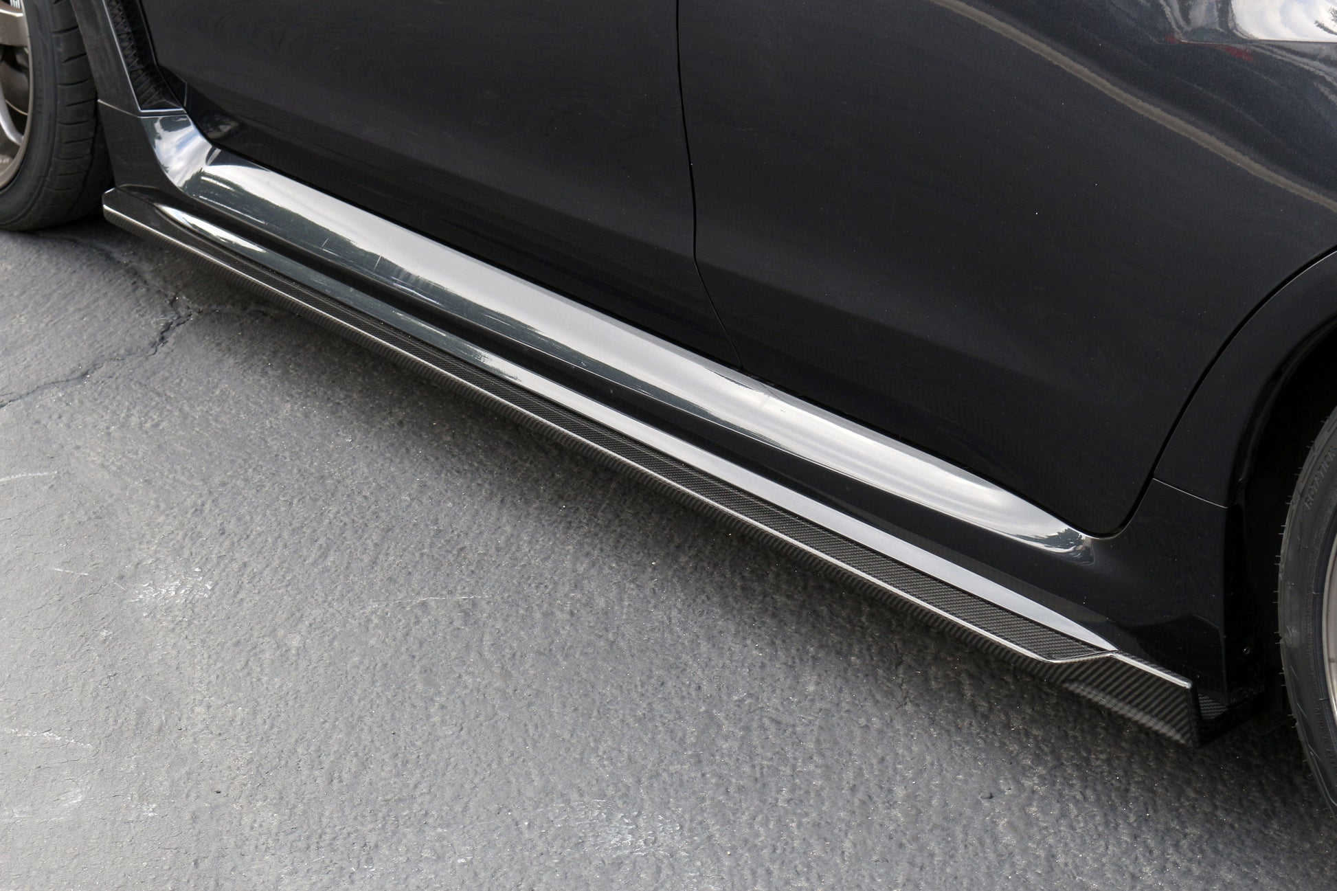 APR PERFORMANCE CARBON FIBRE SIDE ROCKER EXTENSIONS