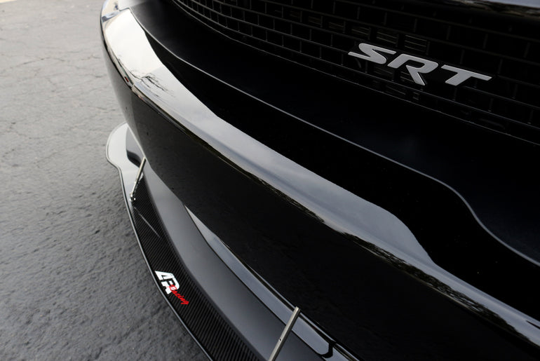 APR PERFORMANCE CARBON FIBRE FRONT WIND SPLITTER W/RODS
