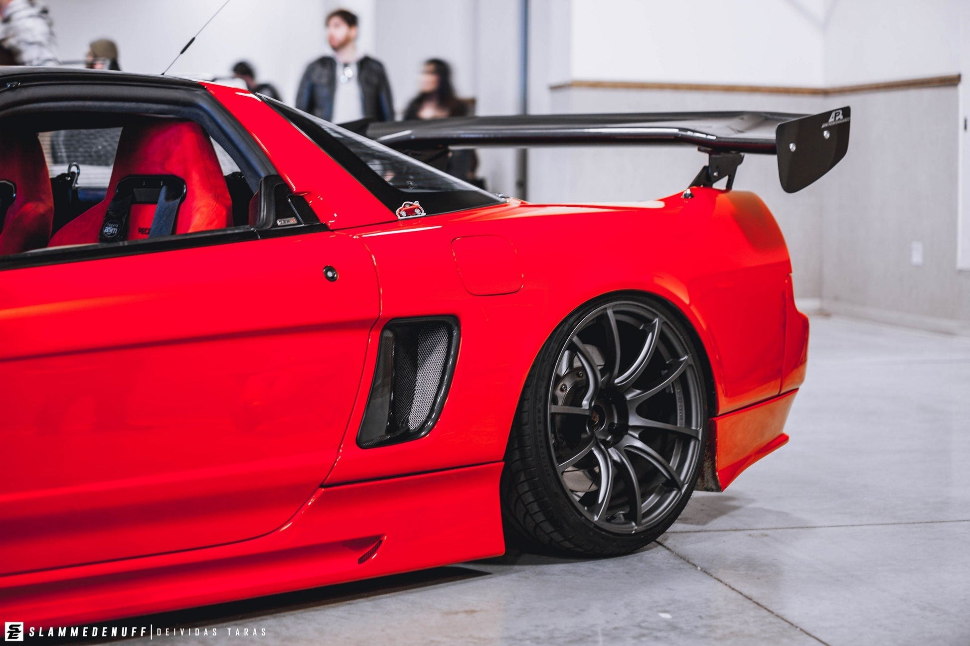 APR PERFORMANCE CARBON FIBRE GTC-500 ADJUSTABLE WING