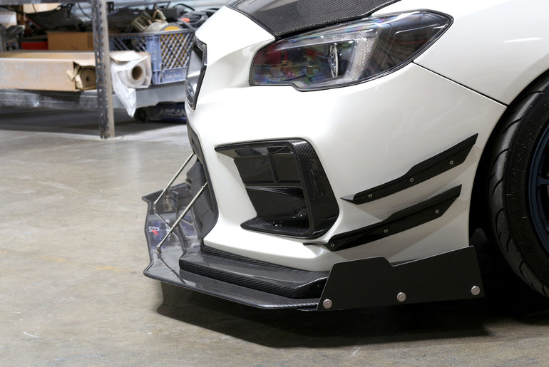 APR PERFORMANCE CARBON FIBRE CANARD