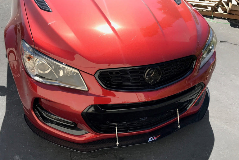 APR PERFORMANCE CARBON FIBRE FRONT WIND SPLITTER W/RODS