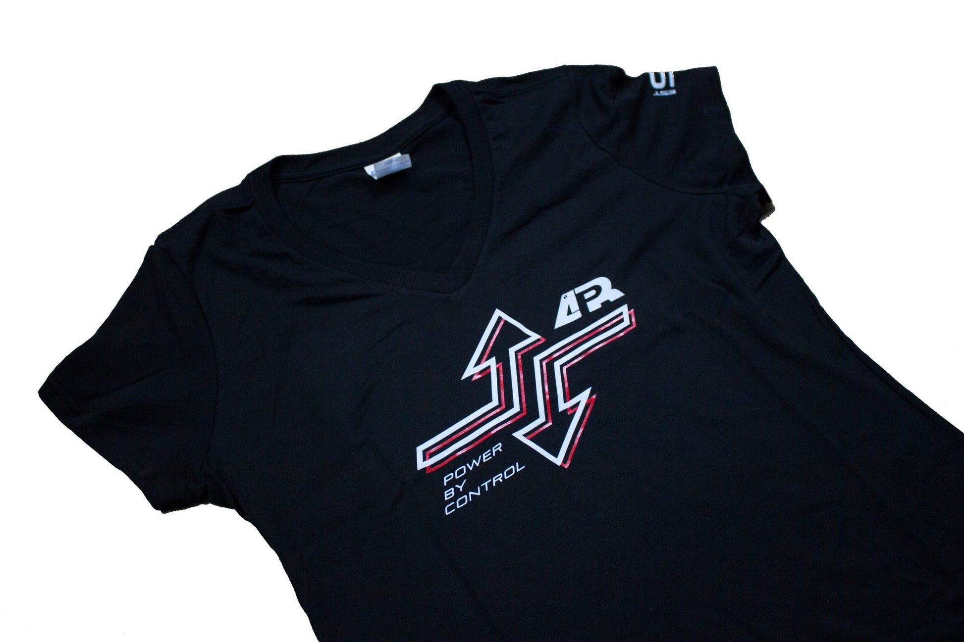APR PERFORMANCE TWO ARROWS T-SHIRT - V-NECK