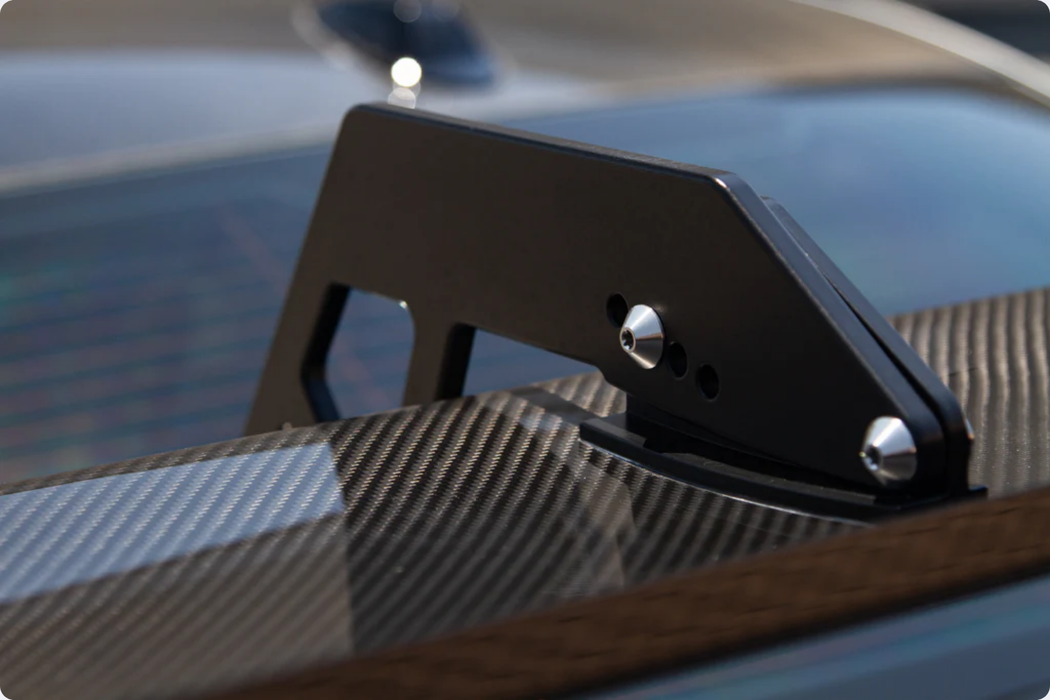 APR PERFORMANCE CARBON FIBRE GT250 SWAN NECK WING
