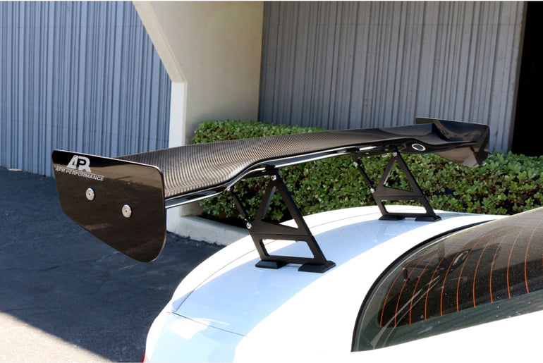 APR PERFORMANCE CARBON FIBRE GTC-200 ADJUSTABLE WING