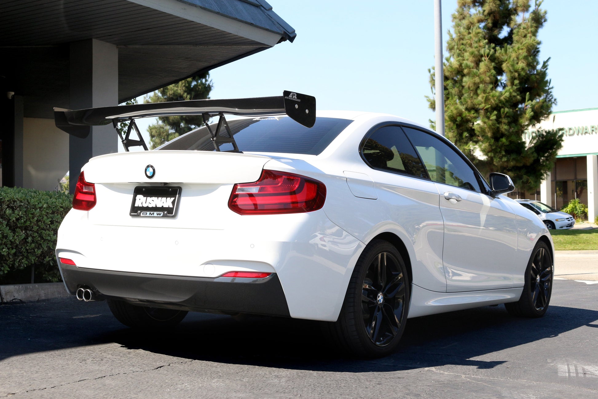 APR PERFORMANCE CARBON FIBRE GTC-200 ADJUSTABLE WING