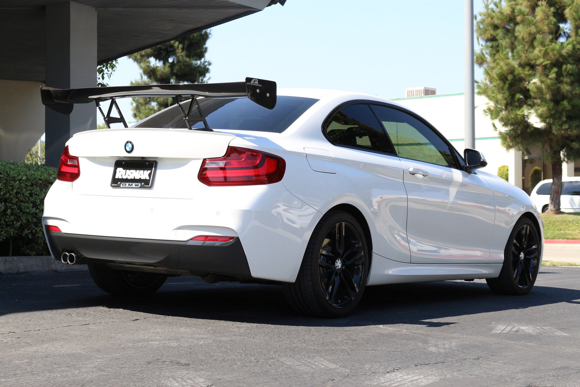 APR PERFORMANCE CARBON FIBRE GTC-200 ADJUSTABLE WING