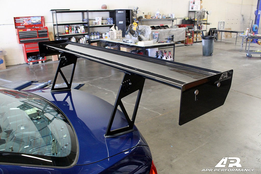 APR PERFORMANCE CARBON FIBRE GT-250 ADJUSTABLE WING