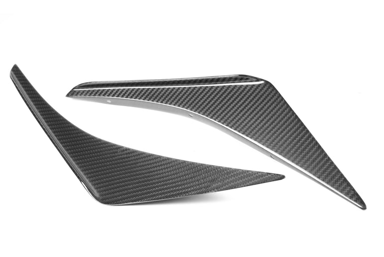 APR PERFORMANCE CARBON FIBRE CANARD SET