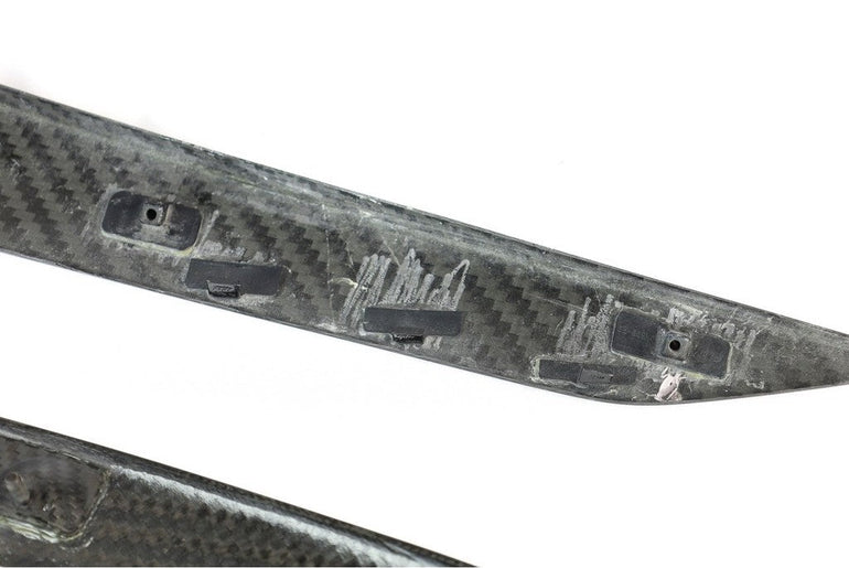 APR PERFORMANCE CARBON FIBRE C8 DOOR HANDLE AND QUARTER PANEL TRIM PACKAGE