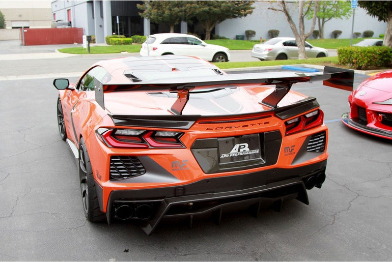 APR PERFORMANCE CARBON FIBRE GTC-500 ADJUSTABLE WING