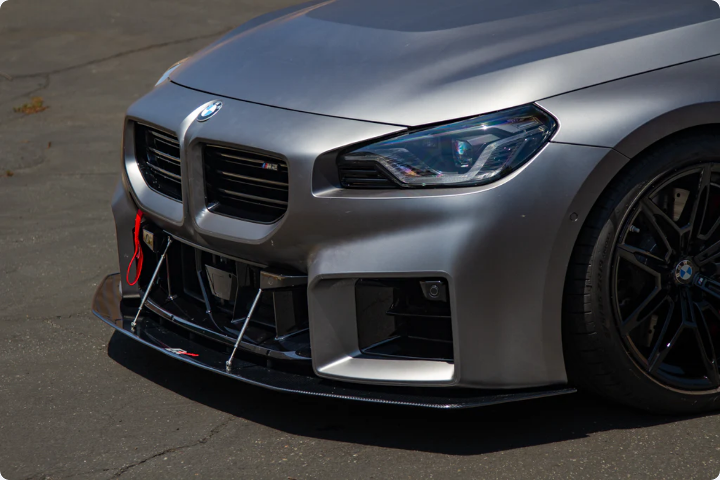APR PERFORMANCE CARBON FIBRE FRONT WIND SPLITTER W/RODS