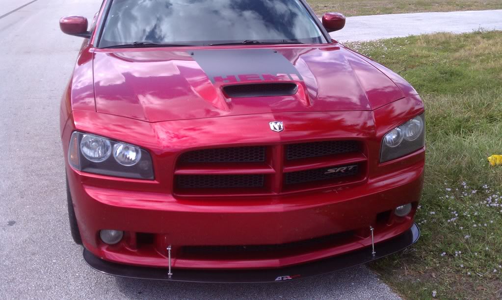 APR PERFORMANCE CARBON FIBRE FRONT WIND SPLITTER W/RODS