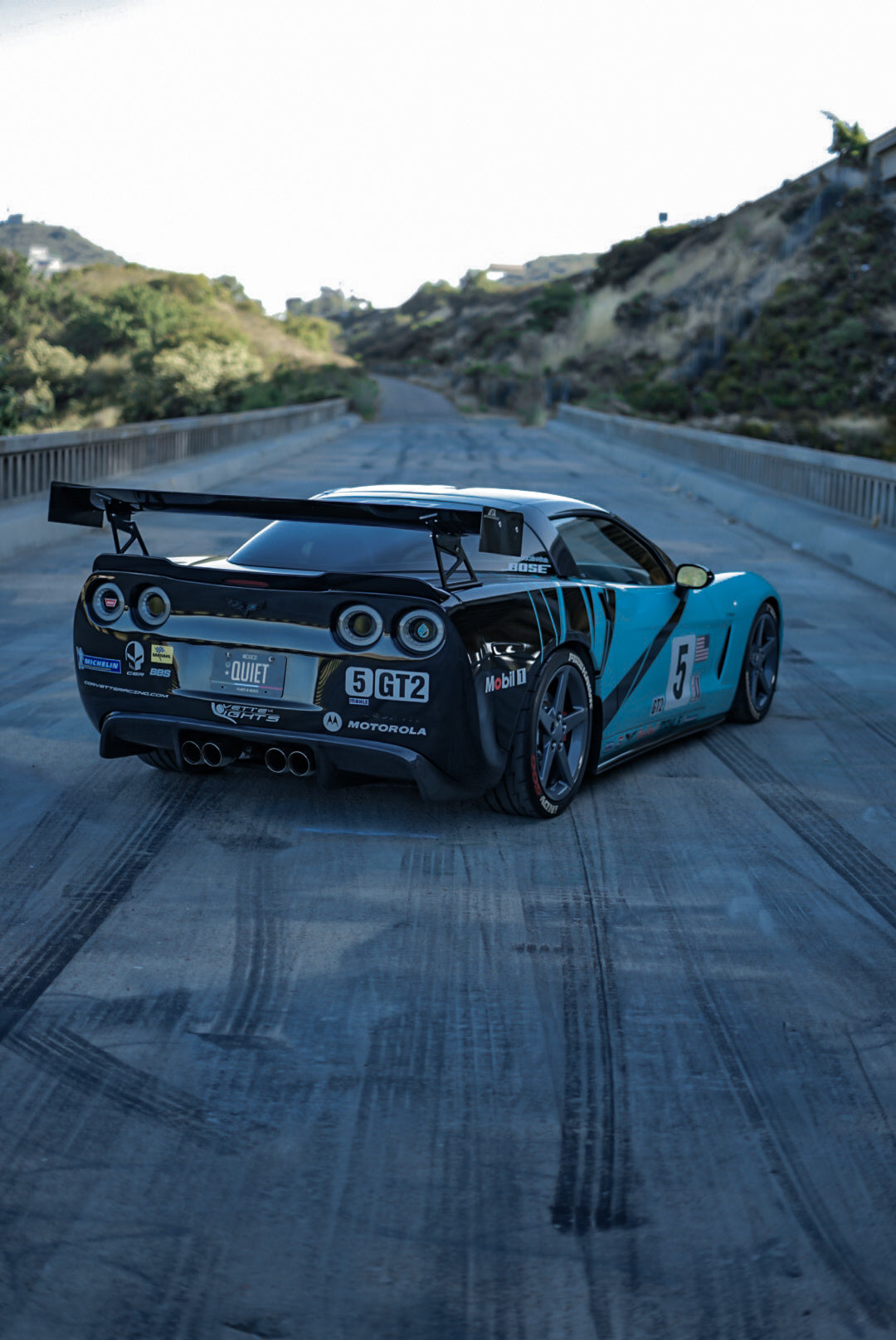 APR PERFORMANCE CARBON FIBRE GTC-500 ADJUSTABLE WING