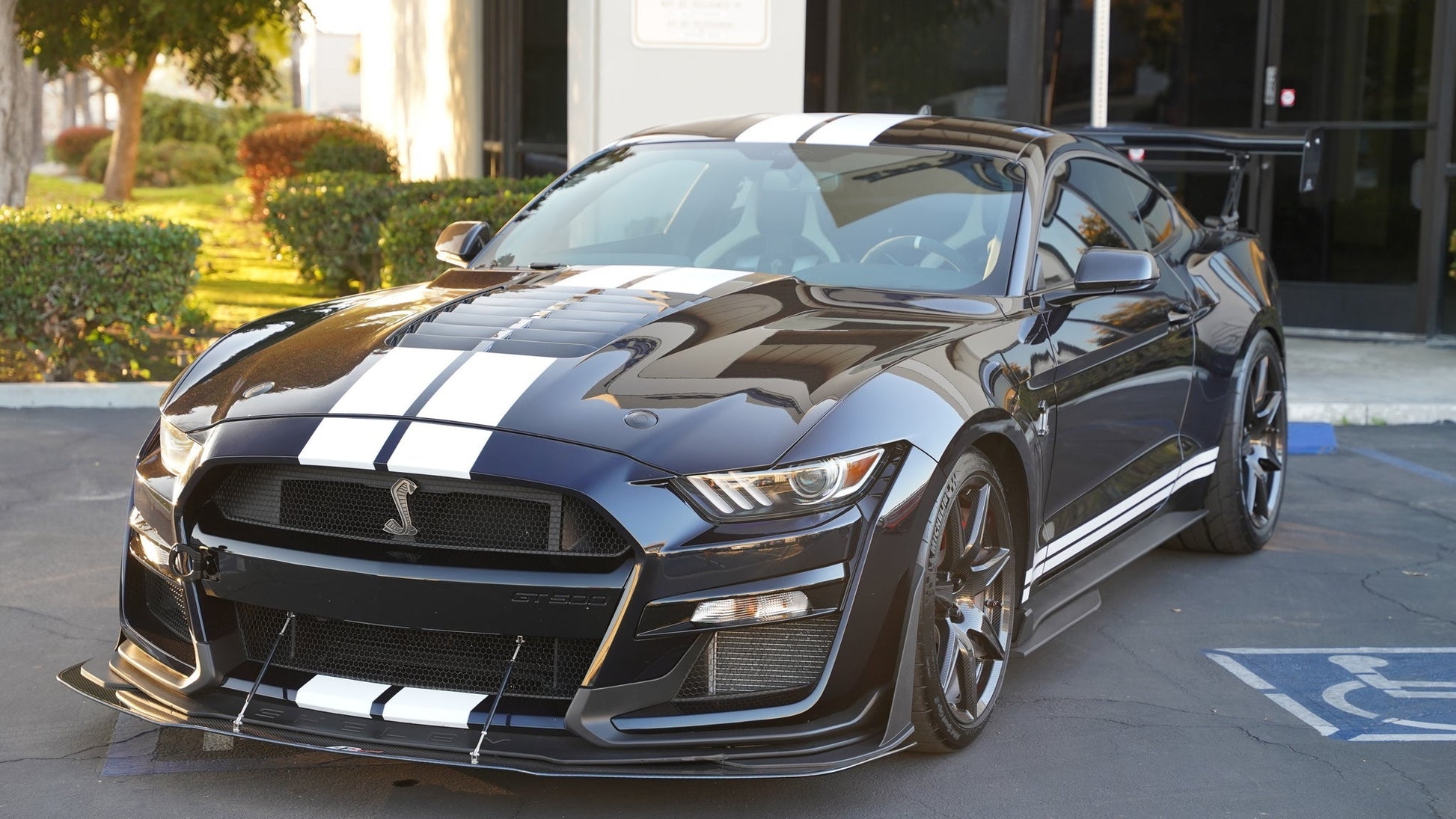 APR PERFORMANCE CARBON FIBRE HOOD VENT