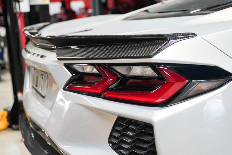 APR PERFORMANCE CARBON FIBRE REAR SPOILER DELETE