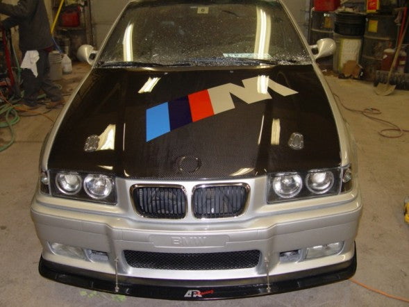 APR PERFORMANCE CARBON FIBRE FRONT WIND SPLITTER W/RODS