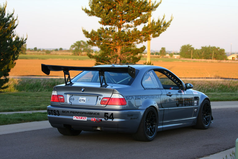 APR PERFORMANCE CARBON FIBRE GTC-300 ADJUSTABLE WING