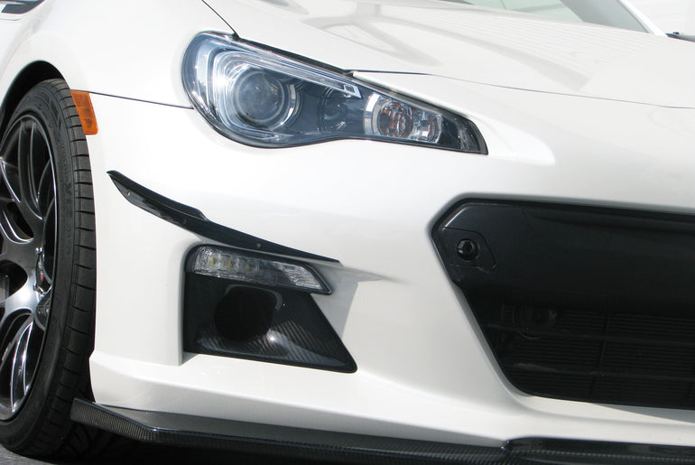 APR PERFORMANCE CARBON FIBRE CANARD SET