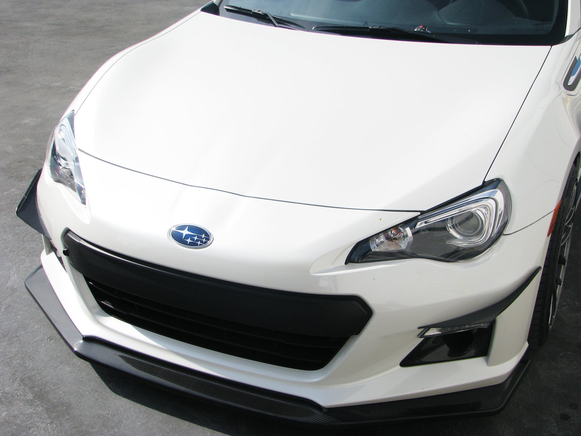 APR PERFORMANCE CARBON FIBRE FRONT AIRDAM