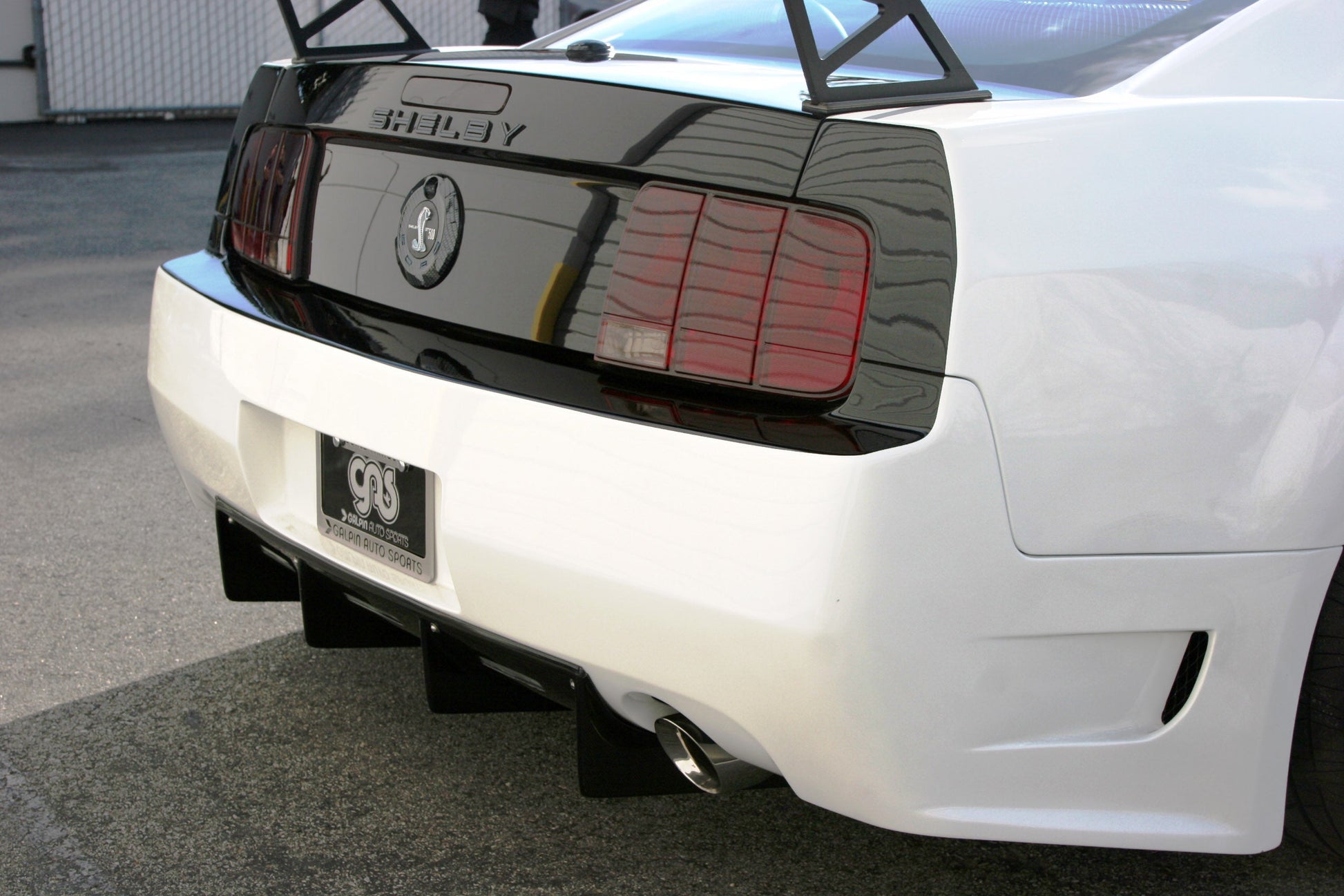 APR PERFORMANCE CARBON FIBRE REAR DIFFUSER