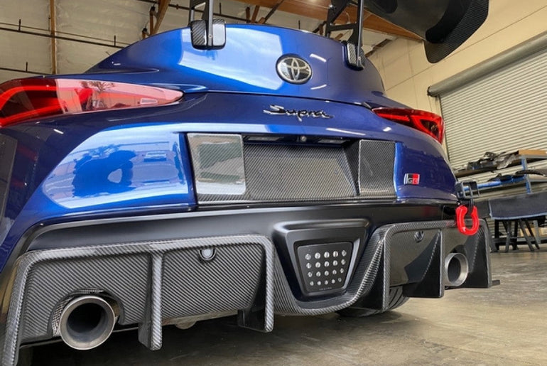 APR PERFORMANCE CARBON FIBRE LICENSE PLATE BACKING