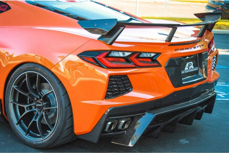 APR PERFORMANCE CARBON FIBRE LICENSE PLATE BACKING