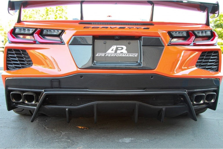 APR PERFORMANCE CARBON FIBRE LICENSE PLATE BACKING