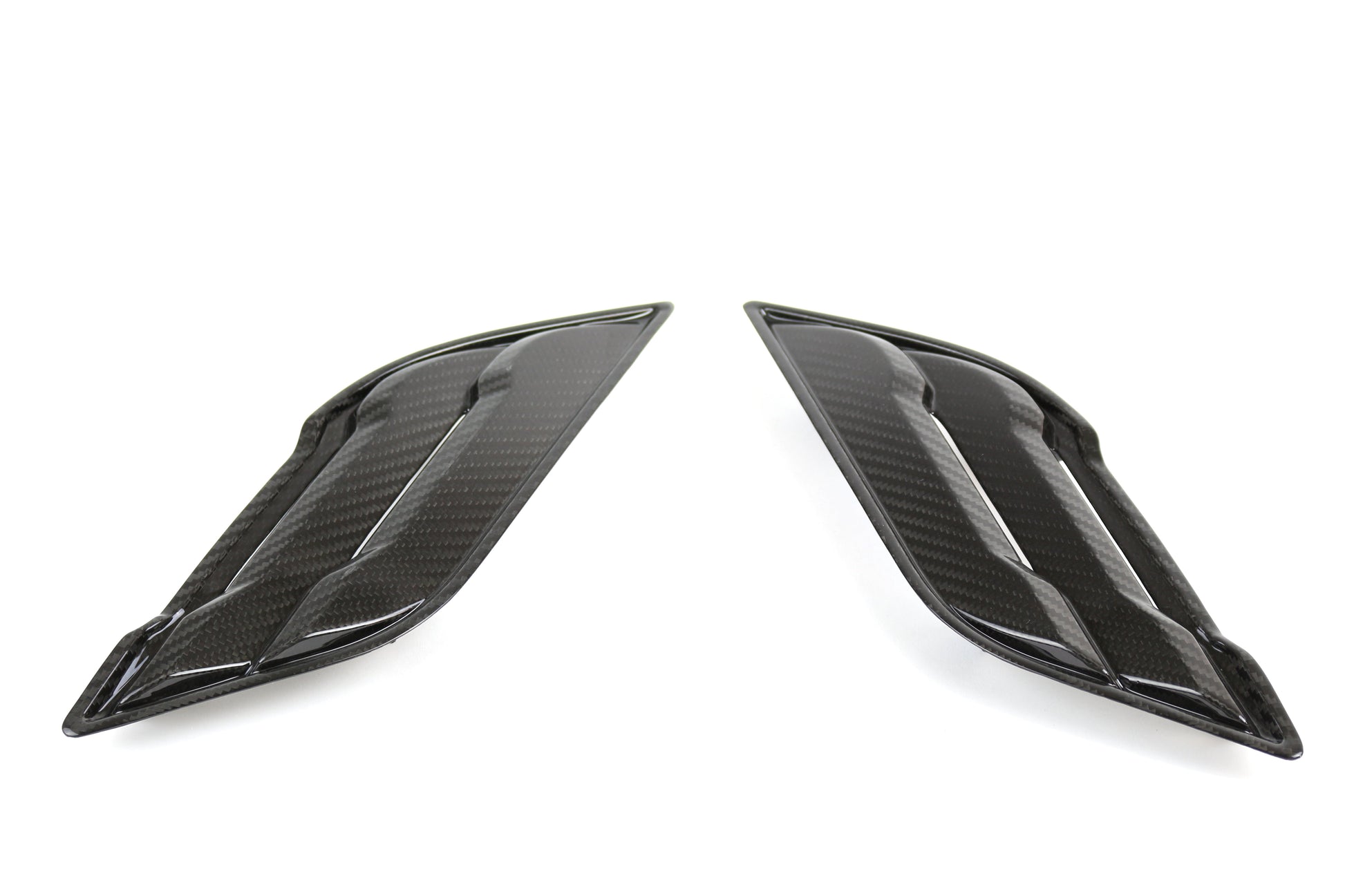 APR PERFORMANCE CARBON FIBRE FENDER VENTS
