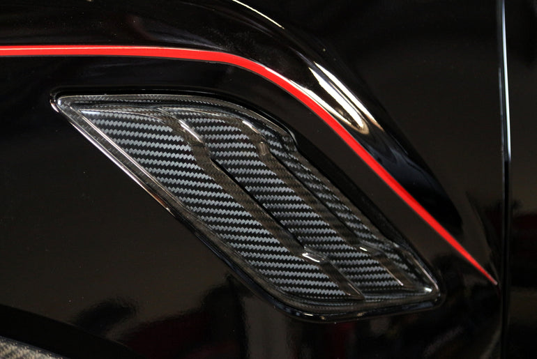 APR PERFORMANCE CARBON FIBRE FENDER VENTS