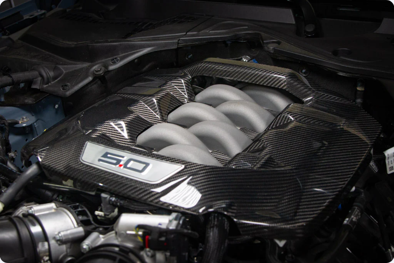 APR PERFORMANCE CARBON FIBRE ENGINE COVER