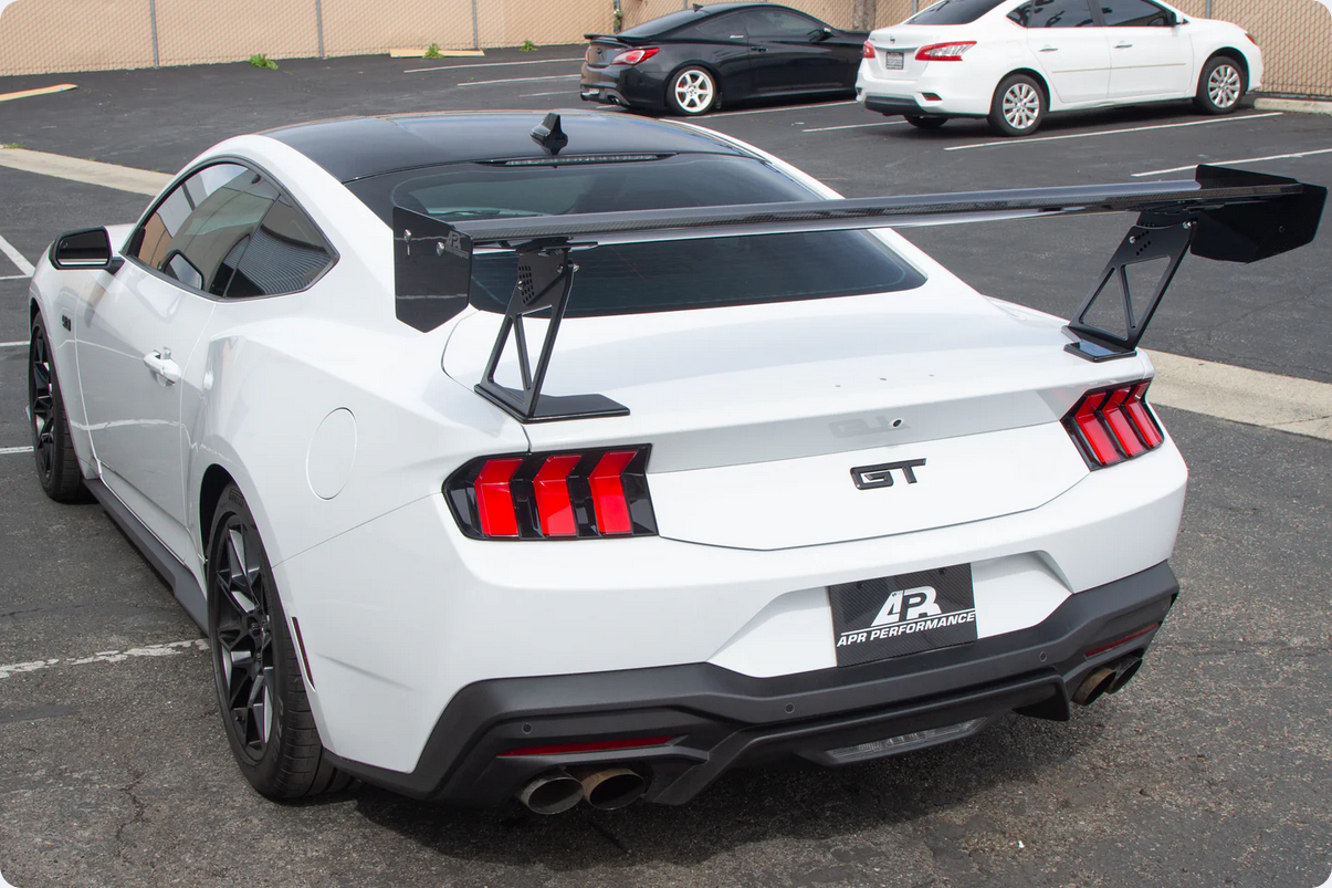 APR PERFORMANCE CARBON FIBRE GT-250 ADJUSTABLE WING