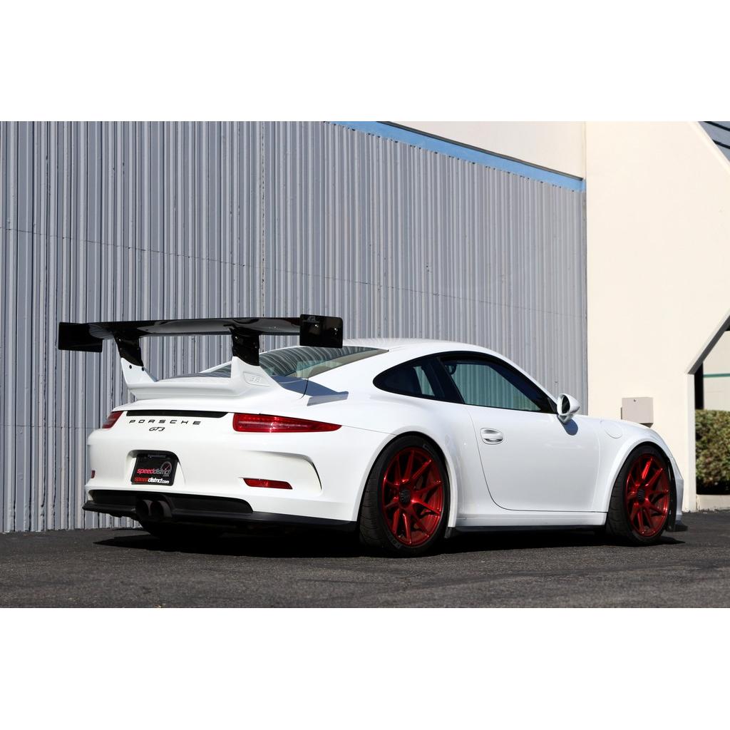 APR PERFORMANCE CARBON FIBRE GTC-500 ADJUSTABLE WING