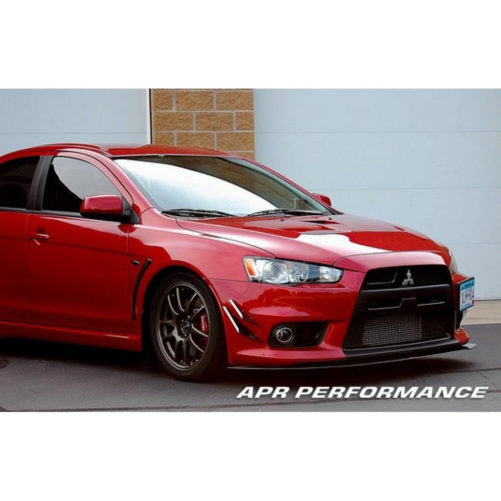 APR PERFORMANCE CARBON FIBRE FRONT WIND SPLITTER W/RODS