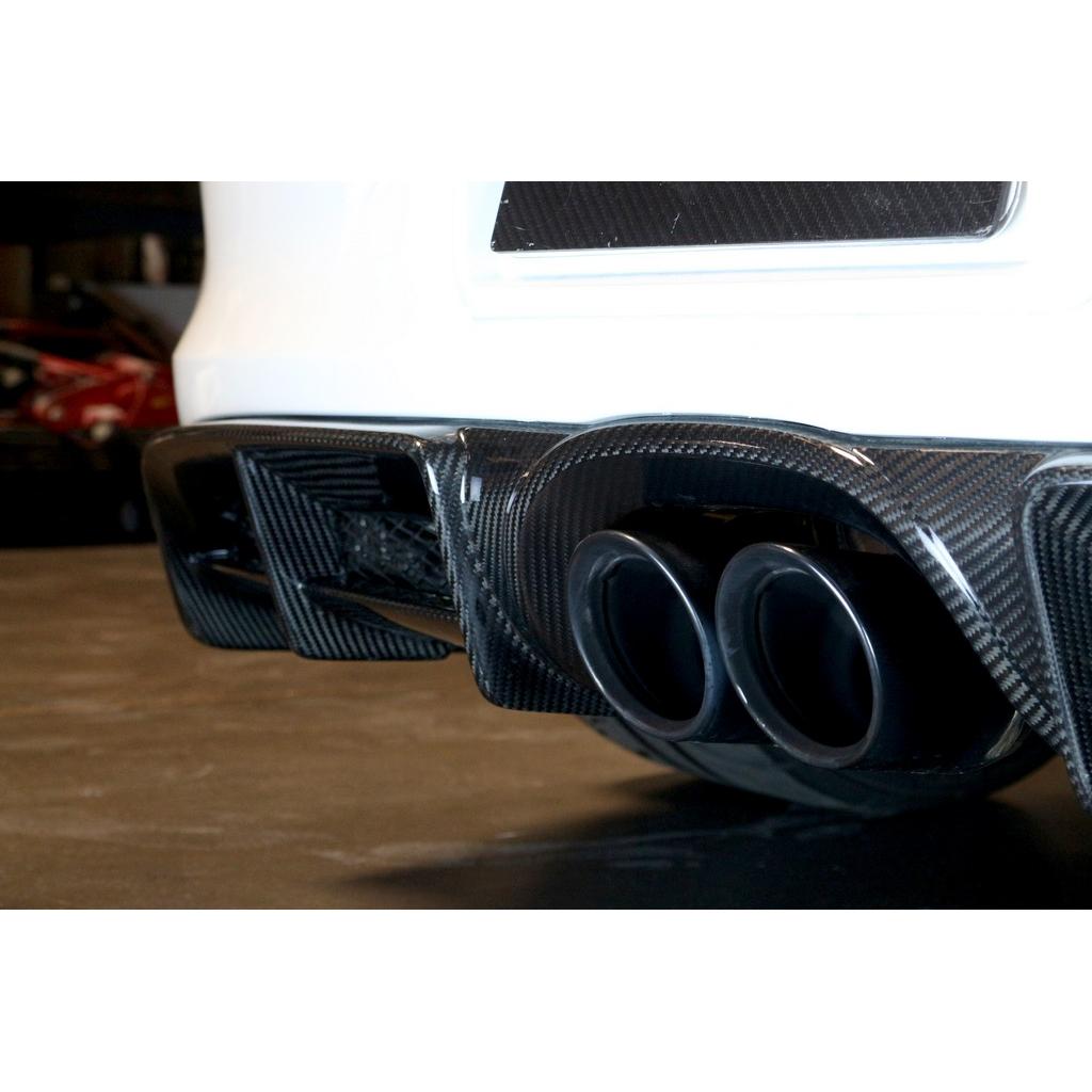 APR PERFORMANCE CARBON FIBRE REAR DIFFUSER