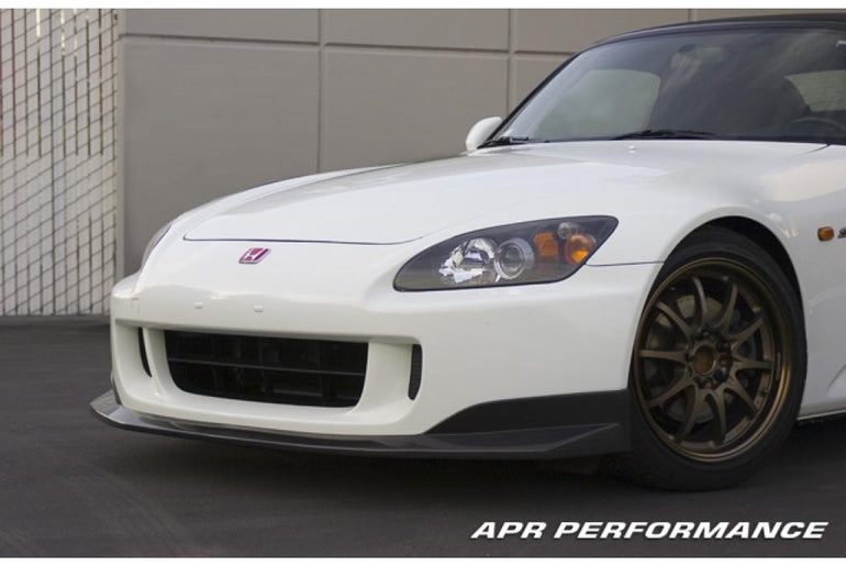 APR PERFORMANCE CARBON FIBRE FRONT AIR DAM/LIP