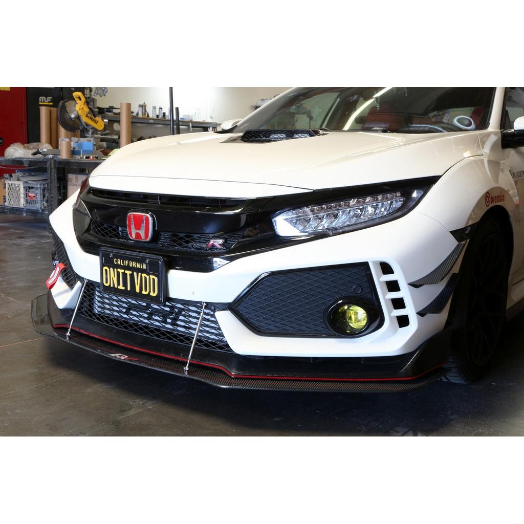 APR PERFORMANCE CARBON FIBRE FRONT BUMPER CANARDS