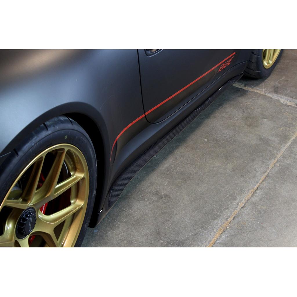 APR PERFORMANCE CARBON FIBRE SIDE ROCKER EXTENSIONS/SIDE SKIRTS