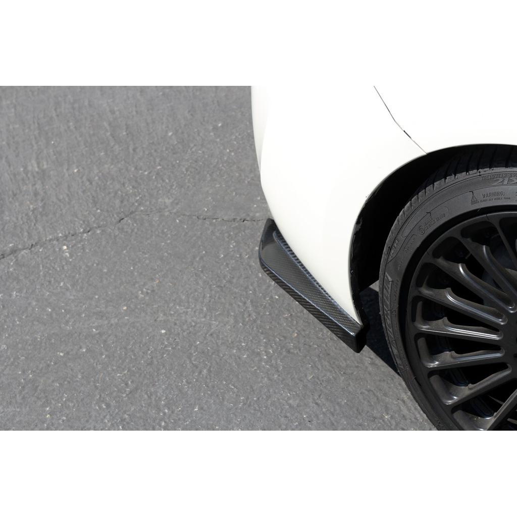 APR PERFORMANCE CARBON FIBRE REAR BUMPER SKIRTS