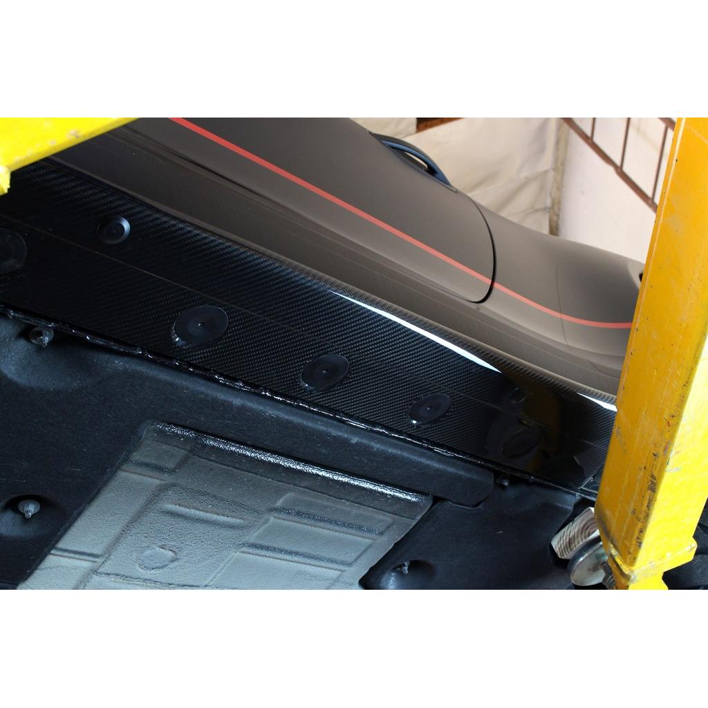 APR PERFORMANCE CARBON FIBRE SIDE ROCKER EXTENSIONS/SIDE SKIRTS