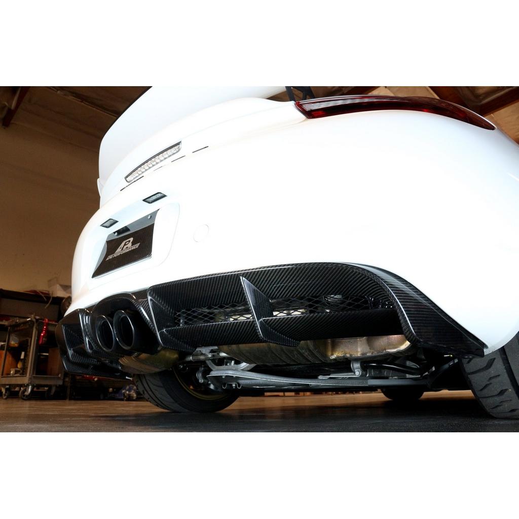 APR PERFORMANCE CARBON FIBRE REAR DIFFUSER