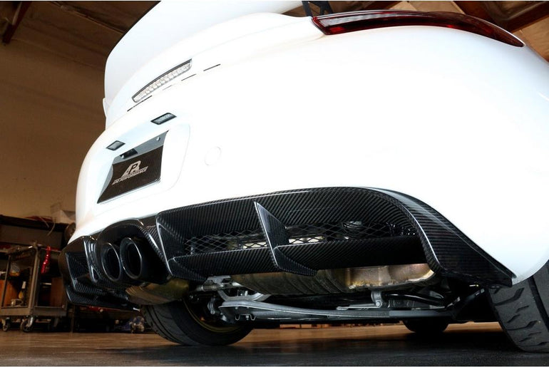 APR PERFORMANCE CARBON FIBRE REAR DIFFUSER