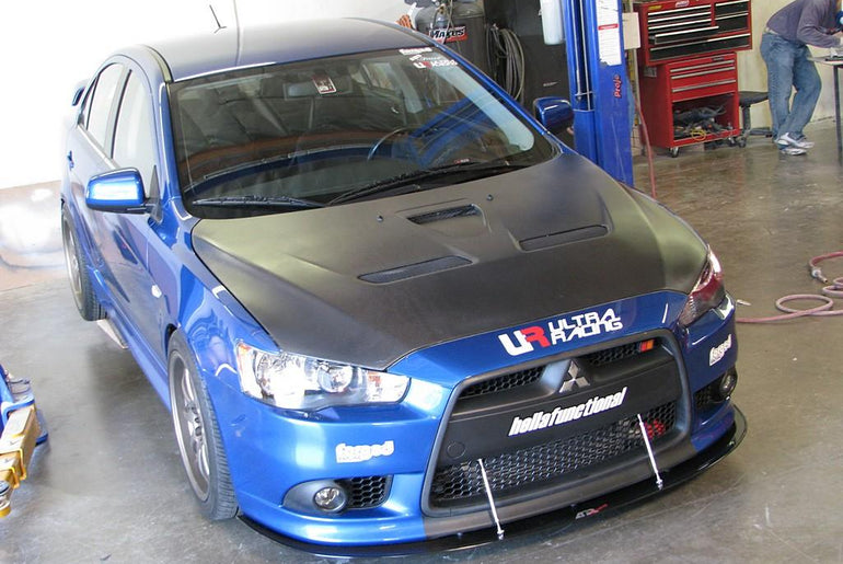 APR PERFORMANCE CARBON FIBRE FRONT WIND SPLITTER W/RODS