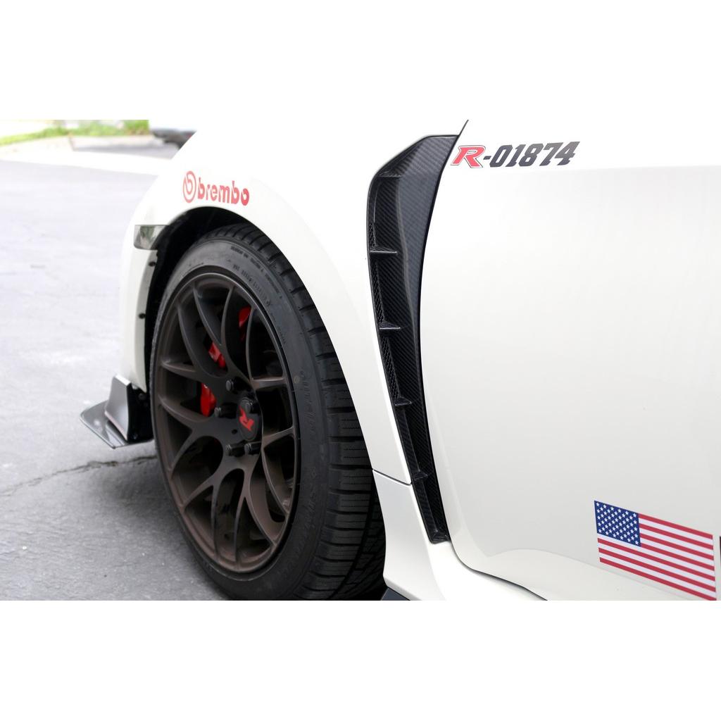 APR PERFORMANCE CARBON FIBRE FENDER VENTS