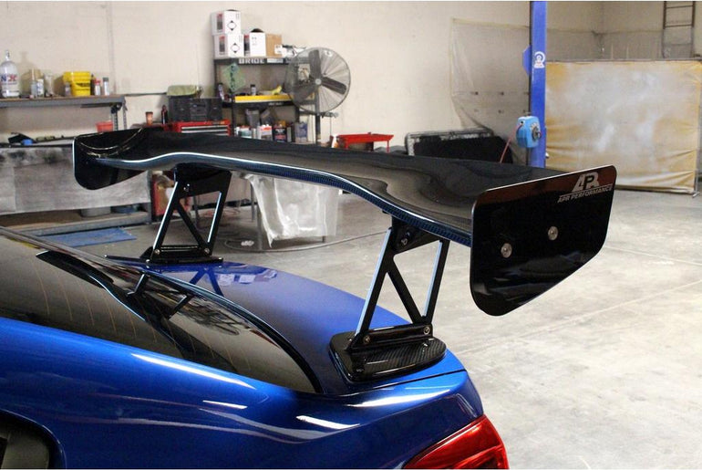 APR PERFORMANCE CARBON FIBRE GTC-300 ADJUSTABLE WING