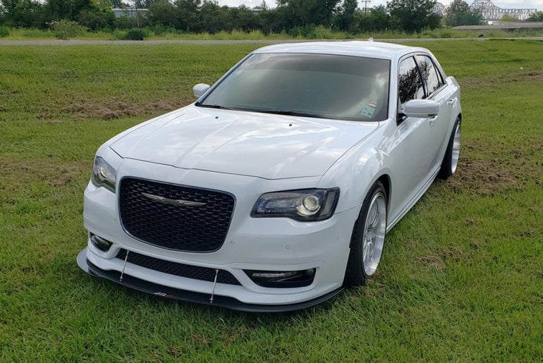 APR PERFORMANCE CARBON FIBRE FRONT WIND SPLITTER W/RODS